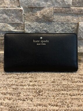 Kate Spade Large Slim Bifold Wallet